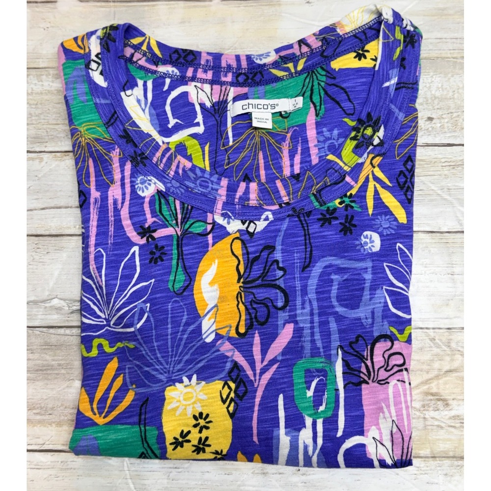 Chicos Purple Abstract Floral Knit Scoop Neck Tee Top Womens Size 1(U.S 8)